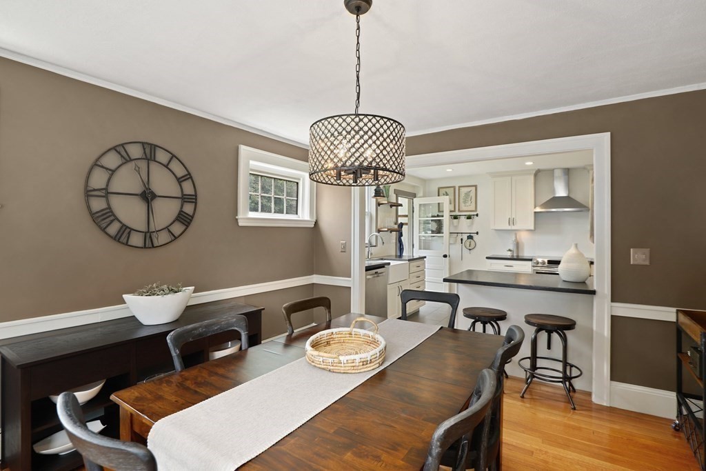25 Marlborough Road Waltham, MA 02452 - Photo 11 of 38 Gallery Image 11