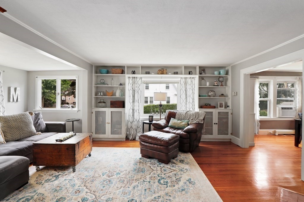 25 Marlborough Road Waltham, MA 02452 - Photo 14 of 38 Gallery Image 14