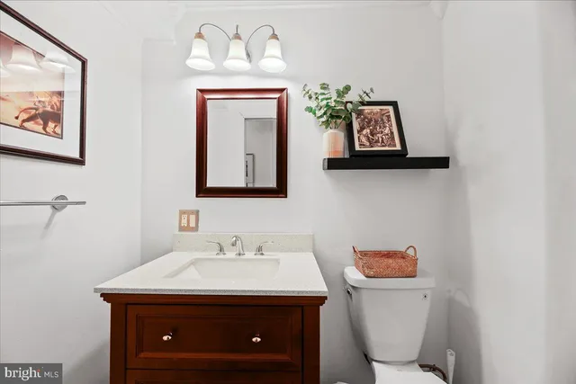 $330,000 | 335 South White Horse Pike, Hammonton, NJ 08037