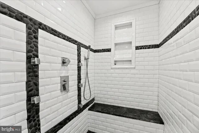 $330,000 | 335 South White Horse Pike, Hammonton, NJ 08037