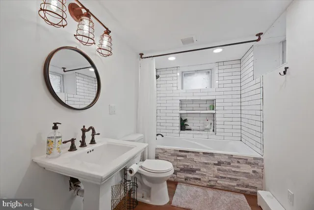 $330,000 | 335 South White Horse Pike, Hammonton, NJ 08037