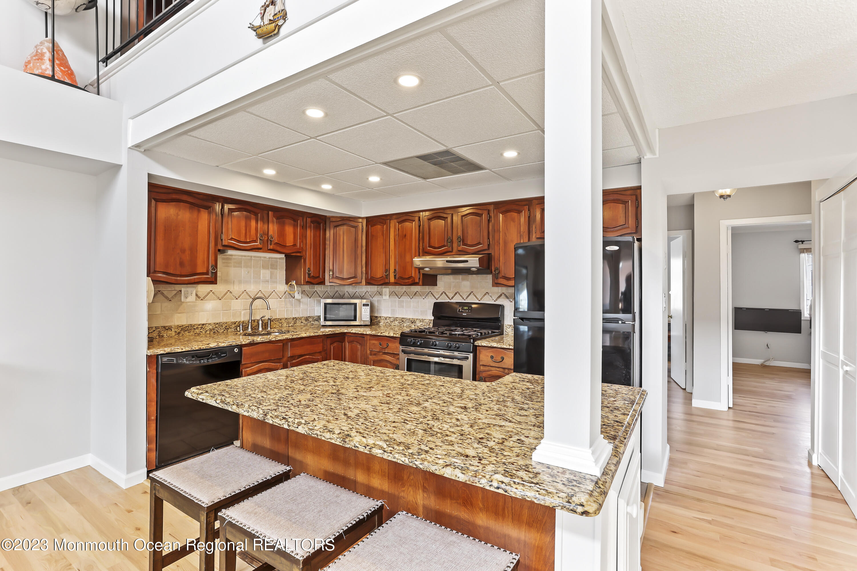 30 Portland Road, Unit BLDG A 6 Highlands, NJ 07732 - Photo 6 of 29 8V7A2534