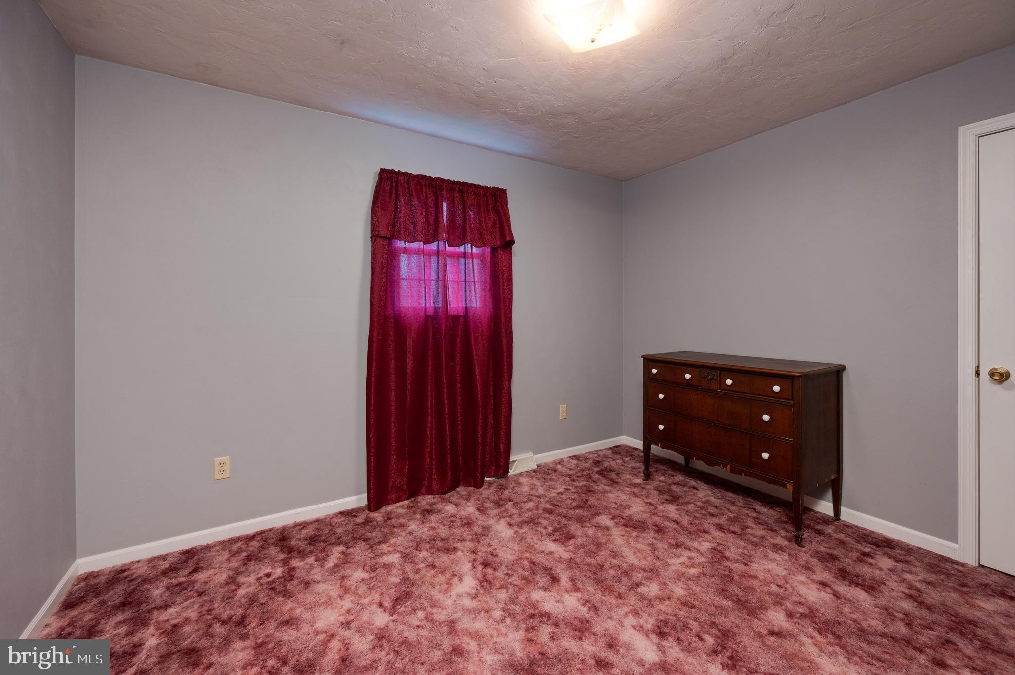 102 Kilpatrick Road New Oxford, PA 17350 - Photo 14 of 25