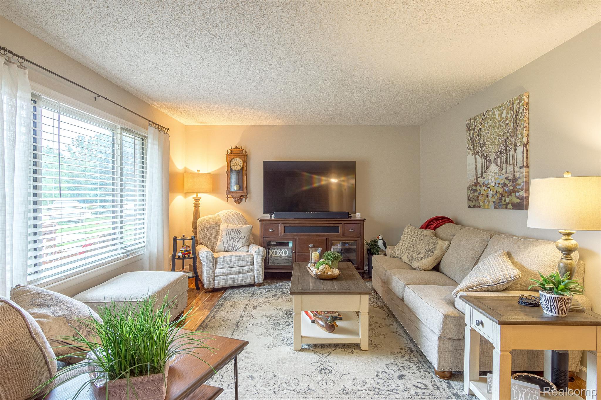14040 Fish Lake Road Holly, MI 48442 - Photo 4 of 19 Gallery Image 4