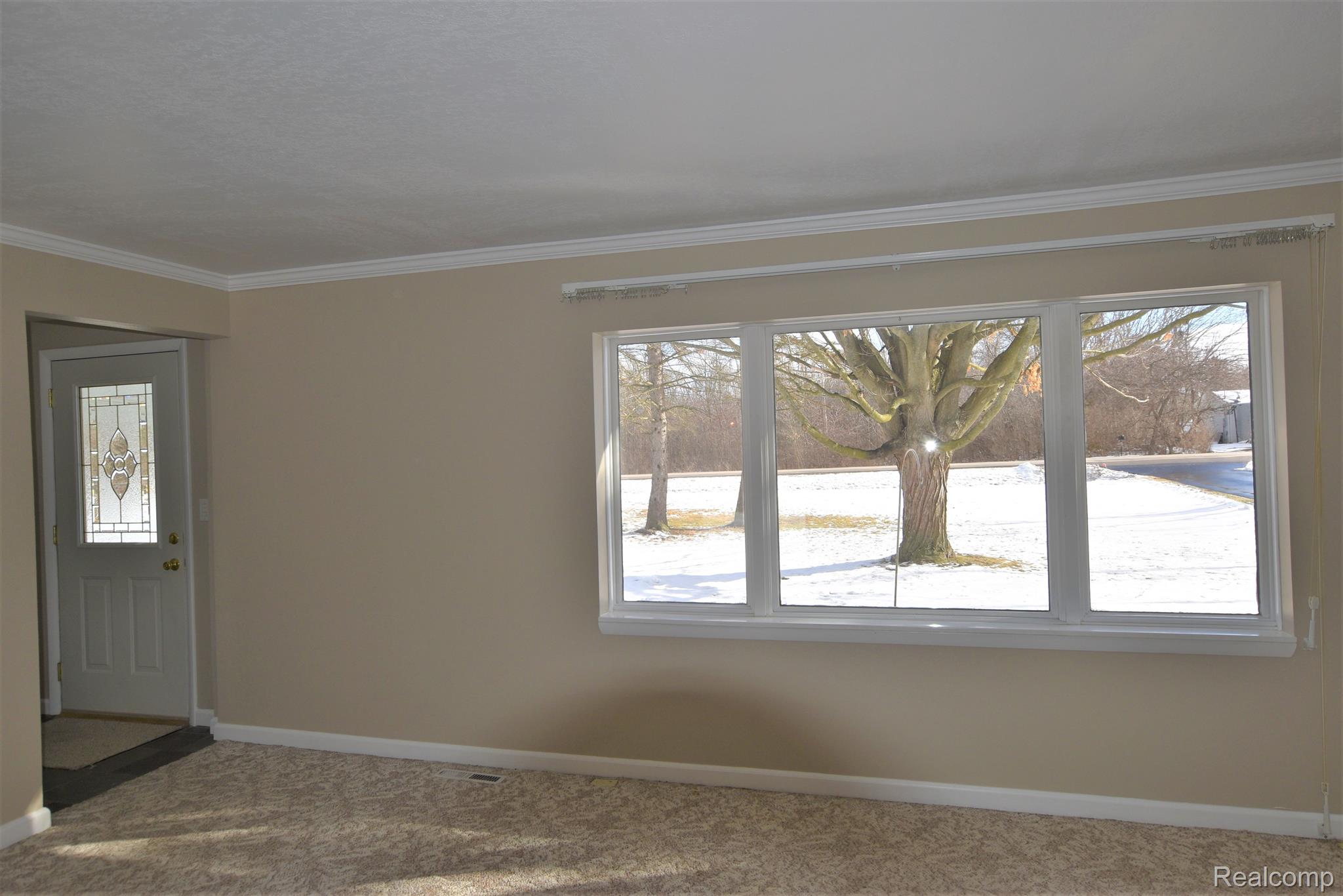 5310 Howe Road Grand Blanc, MI 48439 - Photo 4 of 15 Gallery Image 4