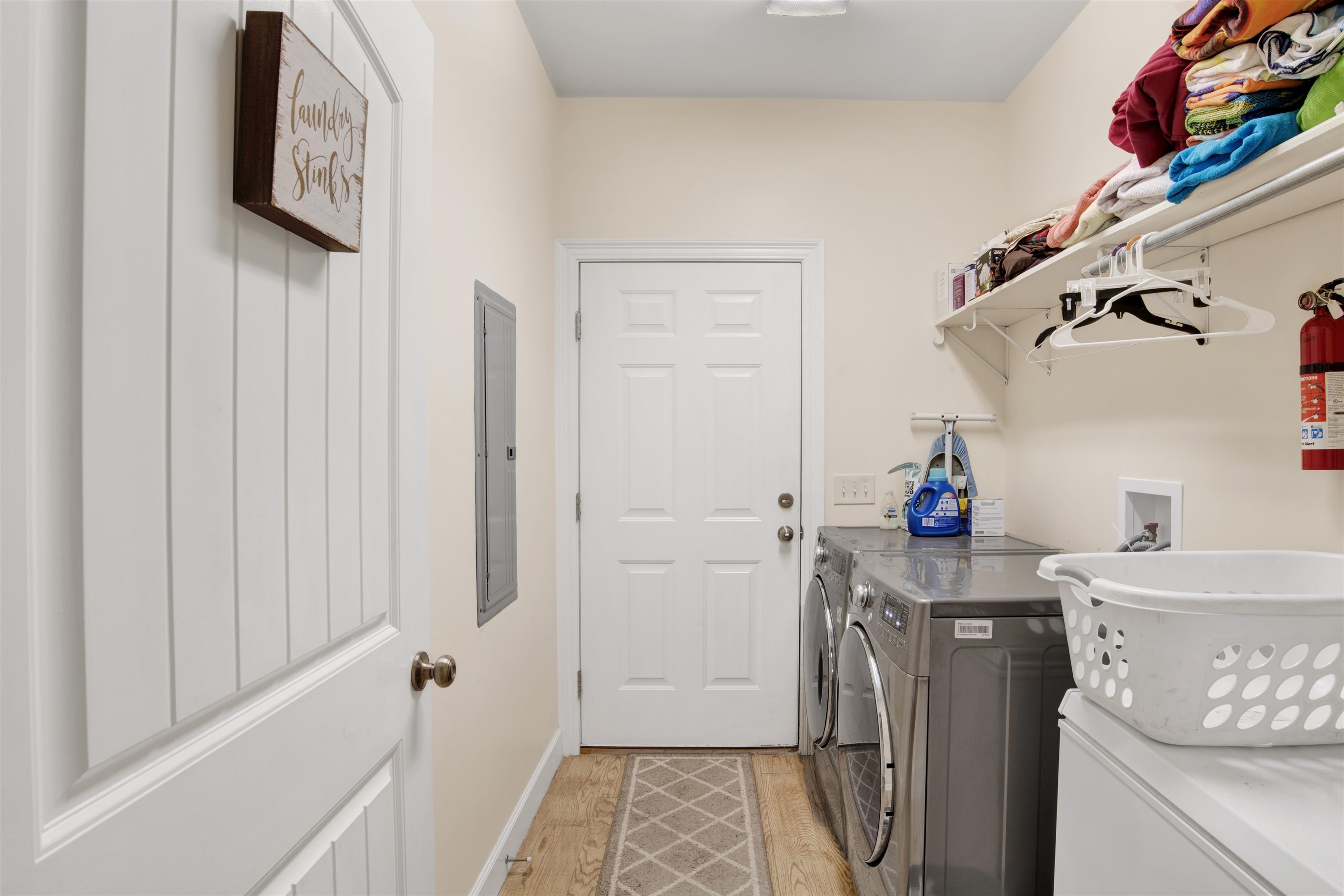 6679 Daniel Styron Lane Gulf Shores, AL 36542 - Photo 17 of 38 Laundry