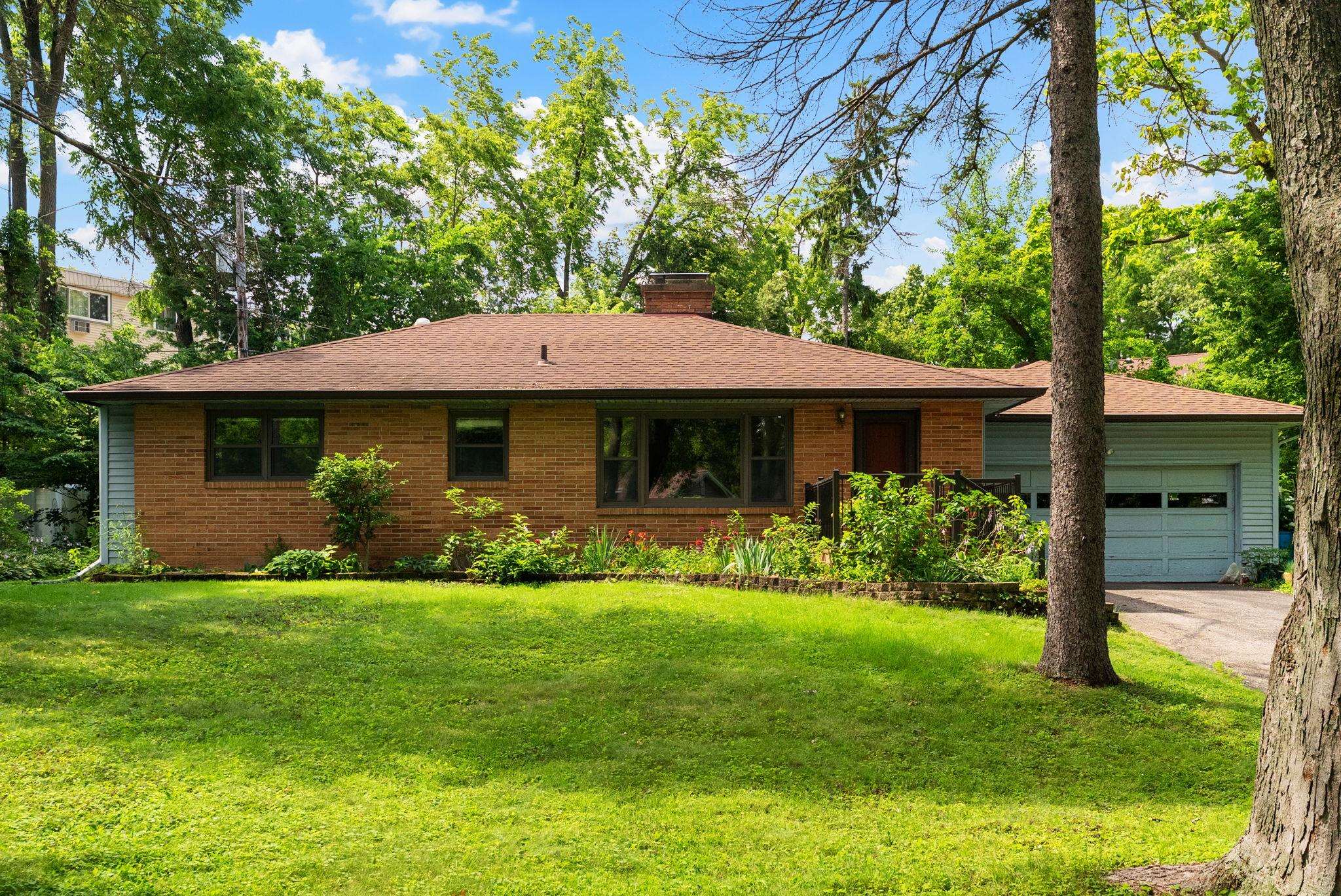 6 Wood Madison, WI 53705 - Photo 1 of 1