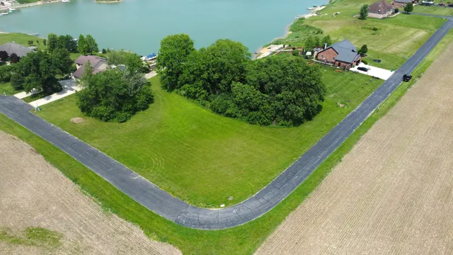 $100,000 | Lot 11 Lake Street, Seneca, IL 61360