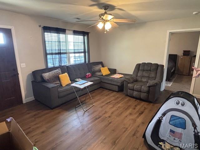 39665 Bernard Road Malden, MO 63863 - Photo 9 of 20