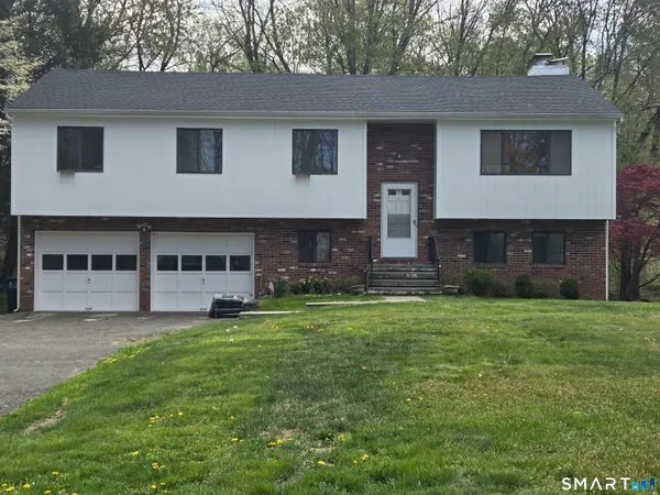 $5,300 | 17 Loughran Avenue, Stamford, CT 06902