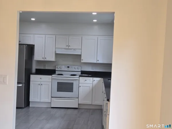$5,300 | 17 Loughran Avenue, Stamford, CT 06902