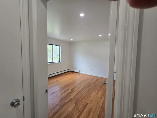 $5,300 | 17 Loughran Avenue, Stamford, CT 06902