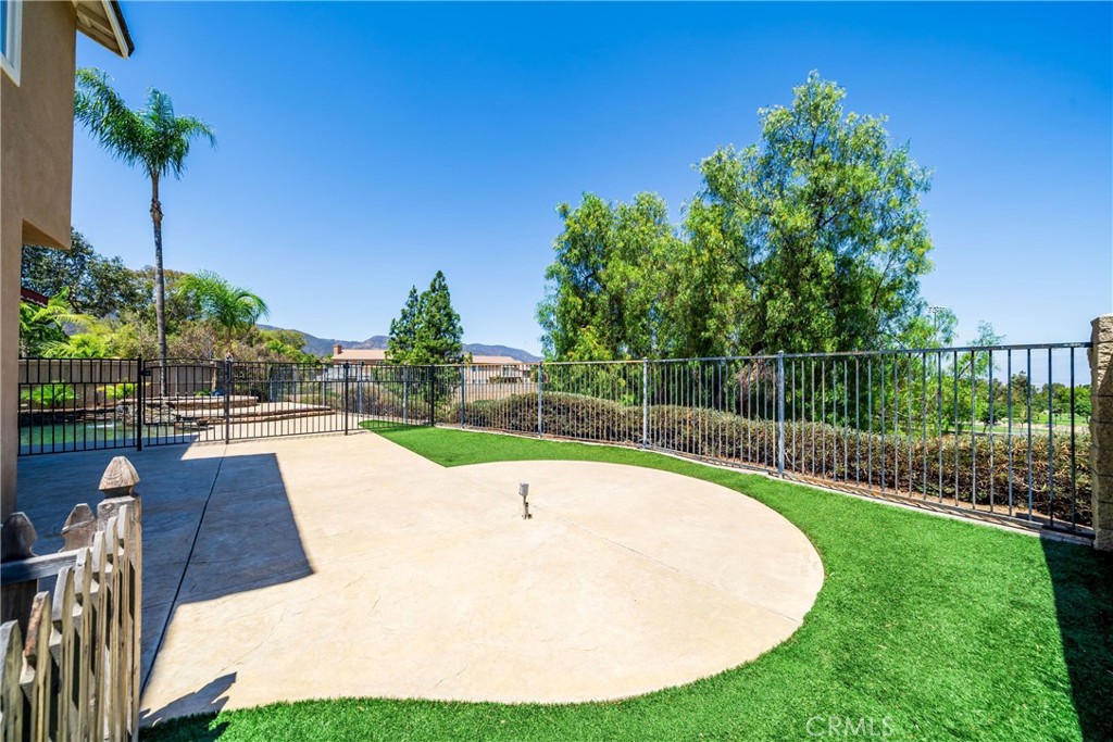 3306 Rochelle Lane Corona, CA 92882 - Photo 43 of 73