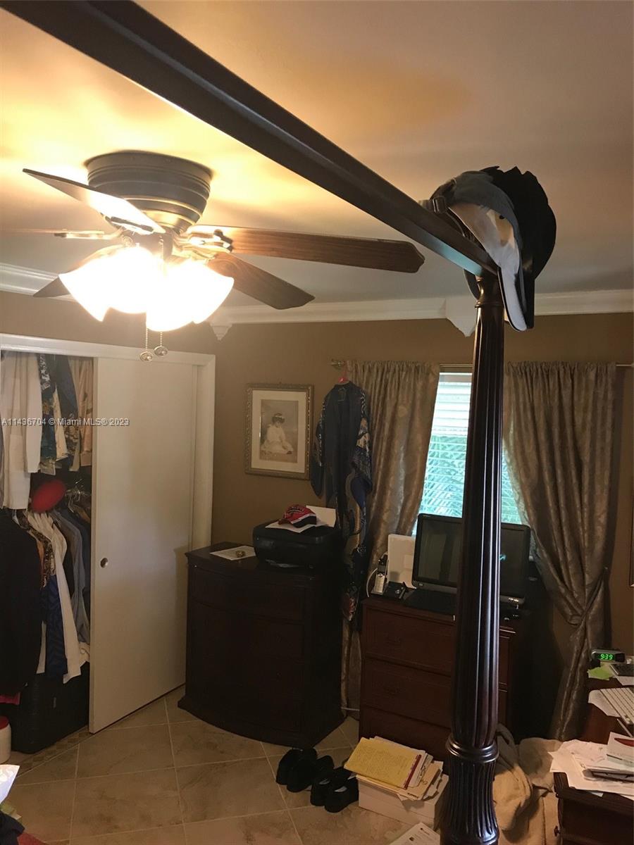 1205 North 30th Road Hollywood, FL 33021 - Photo 25 of 47 Gallery Image 25