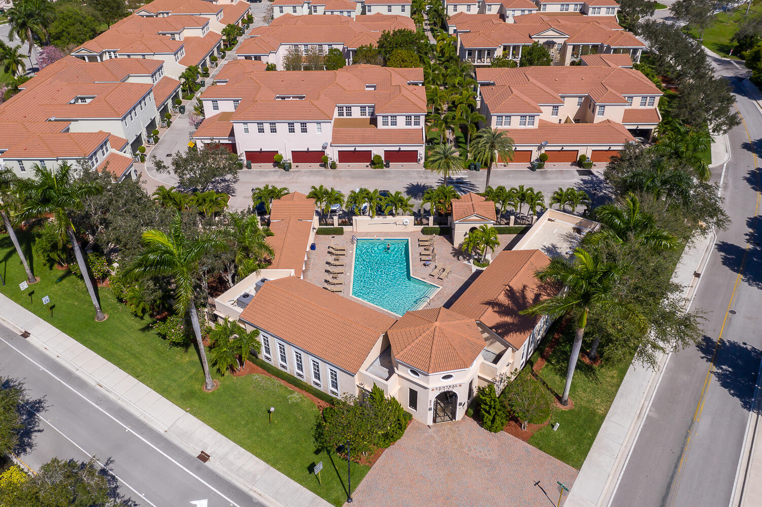 8314 Northwest 7th Court Boca Raton, FL 33487 - Photo 37 of 39 Aerial Clubhouse