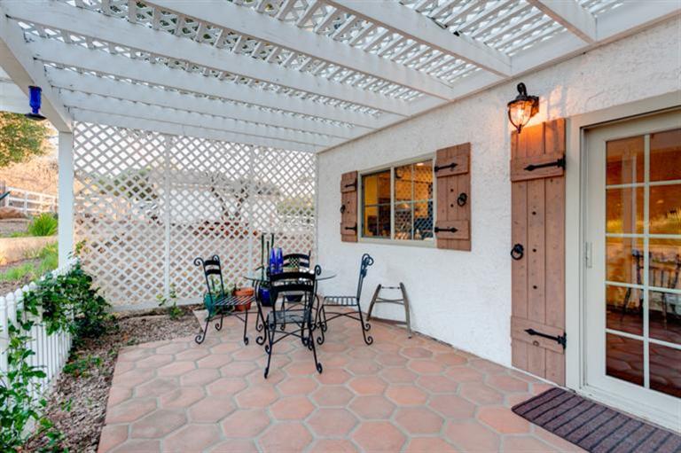 12768 Treeranch Road Ojai, CA 93023 - Photo 10 of 37 Gallery Image 10