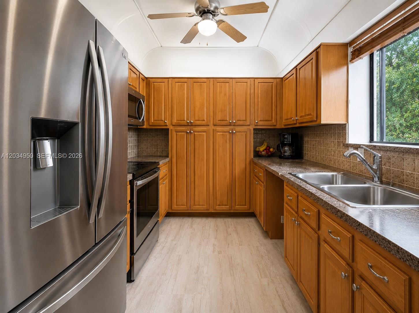 9606 Southwest 1st Court, Unit 16S Coral Springs, FL 33071 - Photo 2 of 27