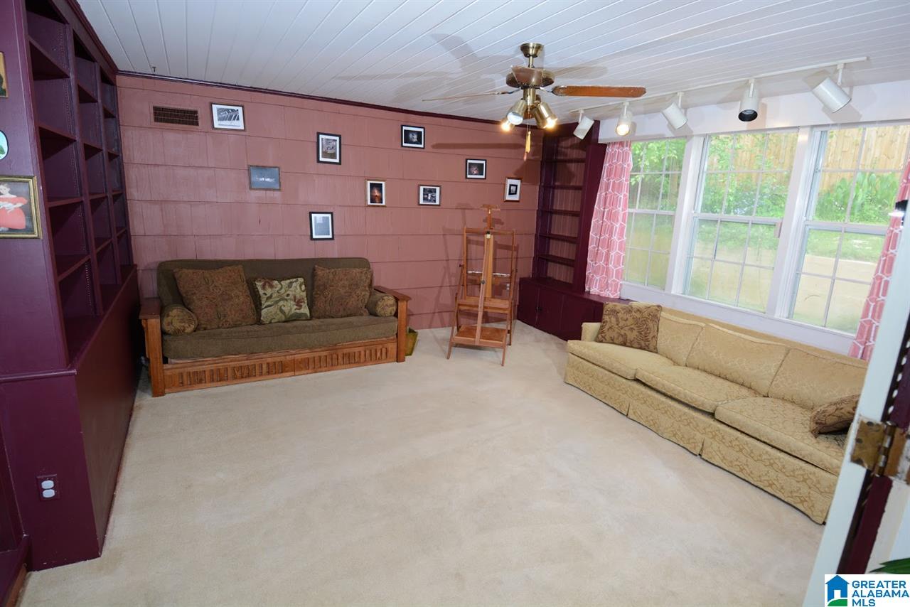 114 Woodland Road Bessemer, AL 35020 - Photo 7 of 26