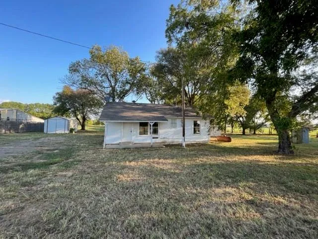 $1,395 | 3569 County Road 312, Cleburne, TX 76031