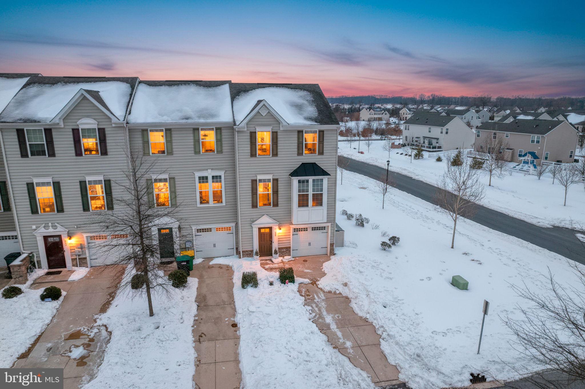 602 Barrie Road Middletown, DE 19709 - Photo 3 of 35 a view of multiple houses with a city street