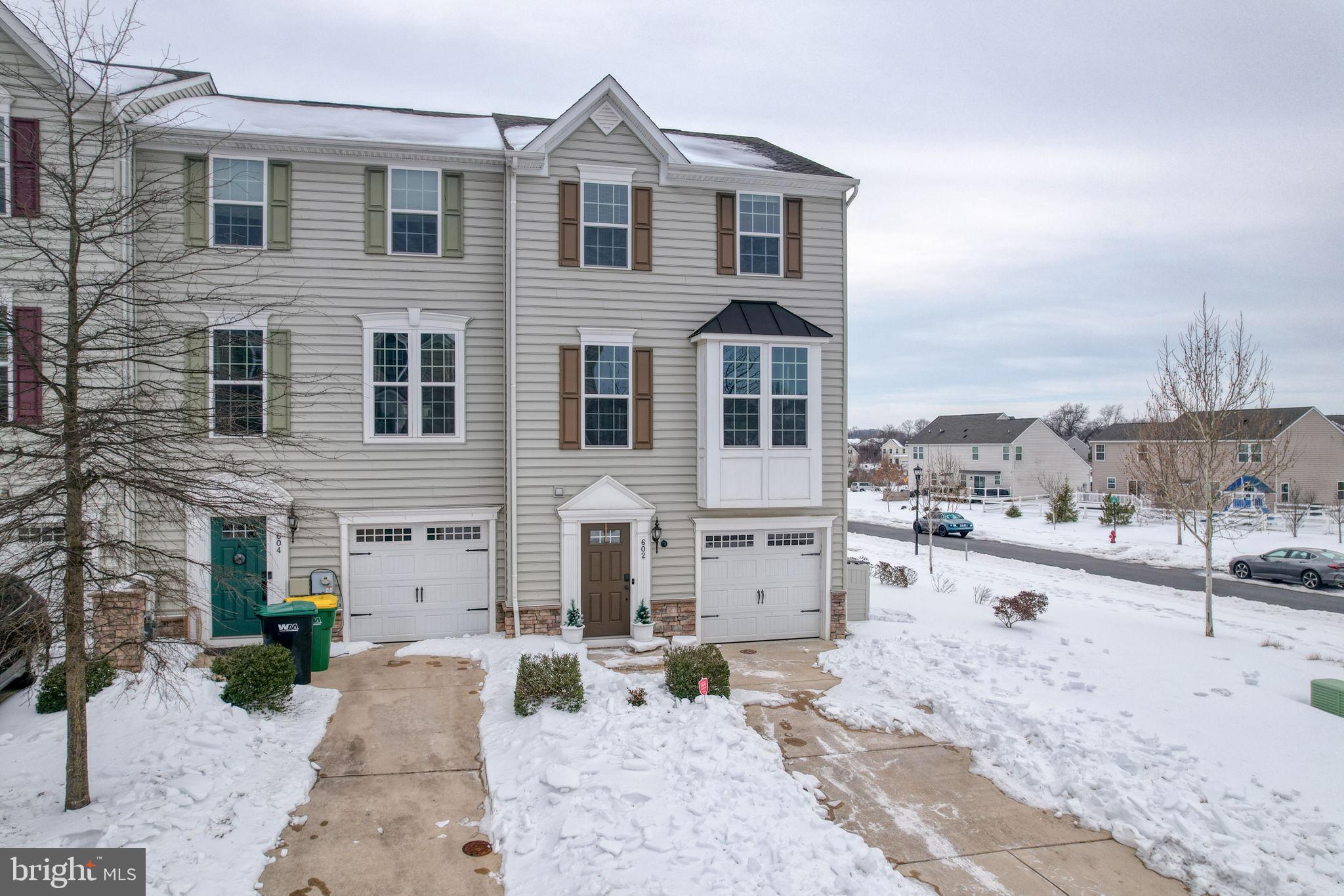 602 Barrie Road Middletown, DE 19709 - Photo 33 of 35 a view of a house with a patio