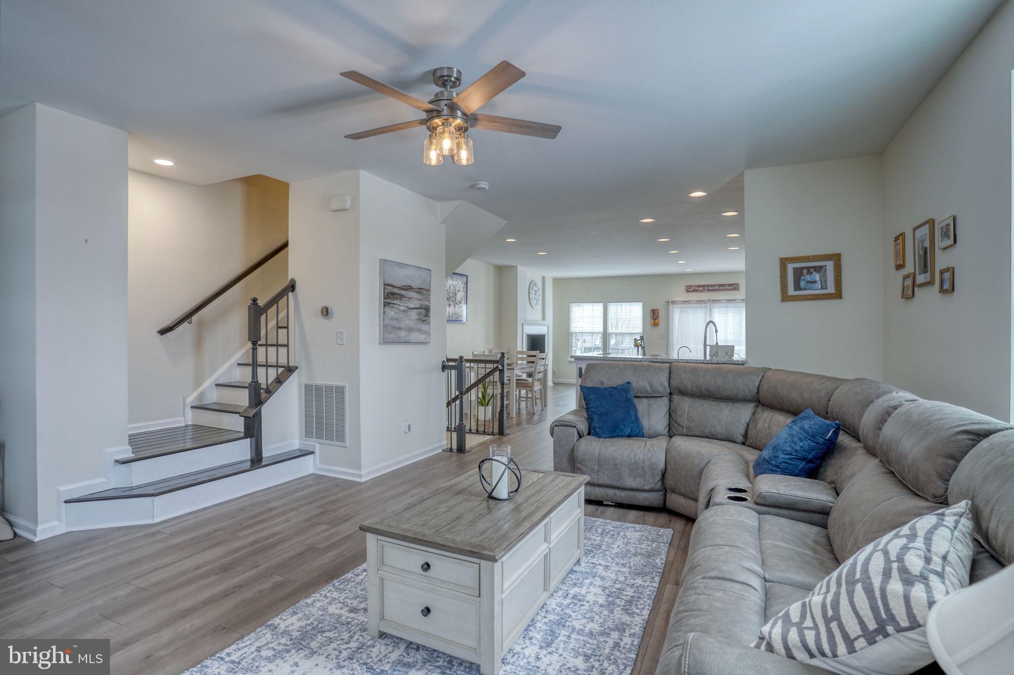 602 Barrie Road Middletown, DE 19709 - Photo 9 of 35 a living room with furniture and wooden floor