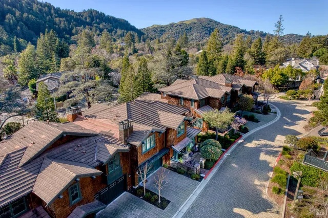 $3,100,000 | 31 Ross Terrace, Kentfield, CA 94904