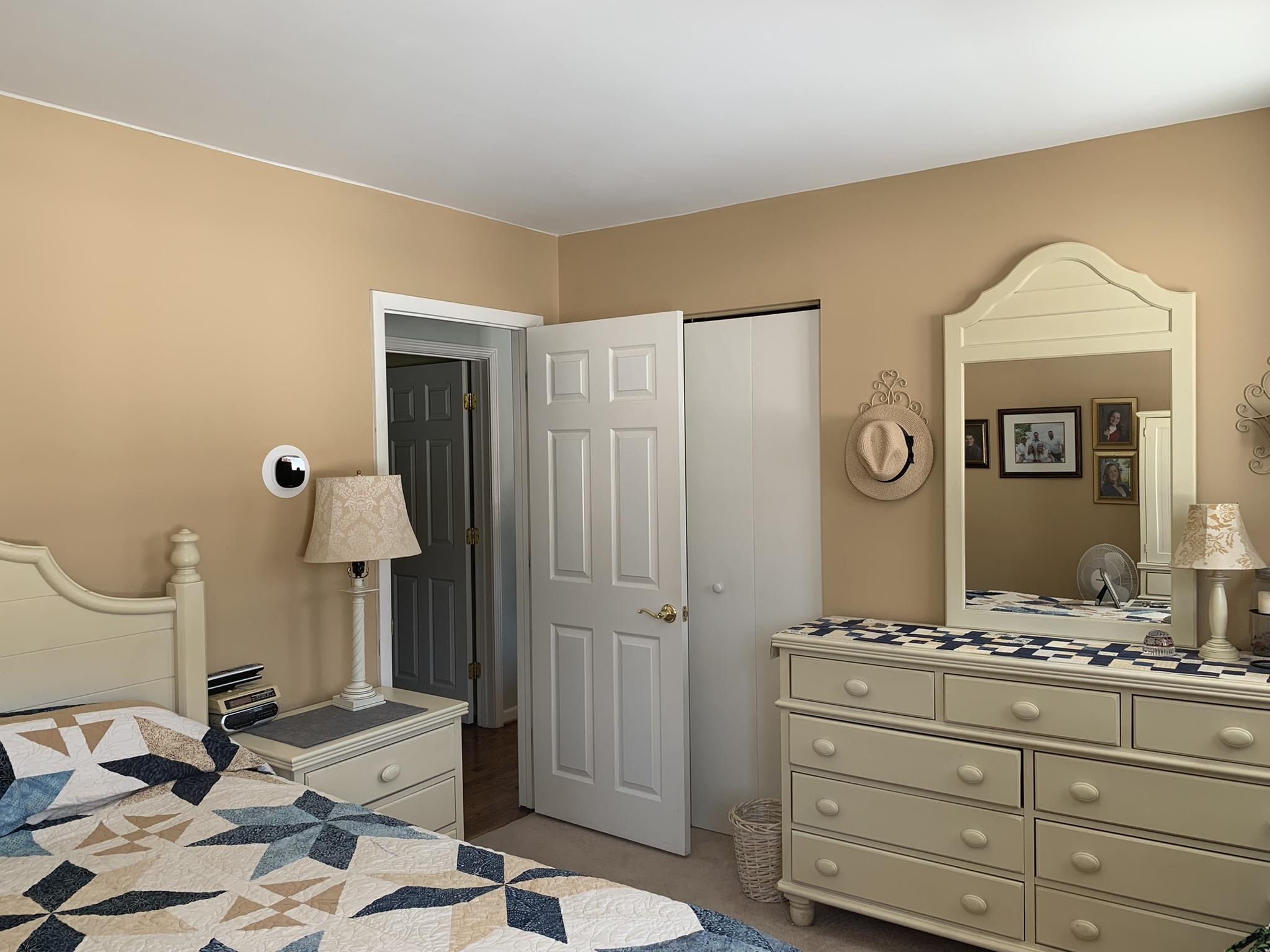 5223 Vinton Road Williamsburg, MI 49690 - Photo 14 of 30 1897570-14.JPG