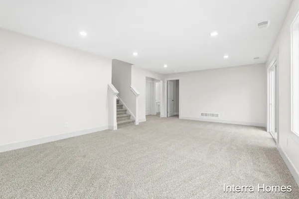 $379,900 | 1571 North Village Circle, Kalamazoo, MI 49009