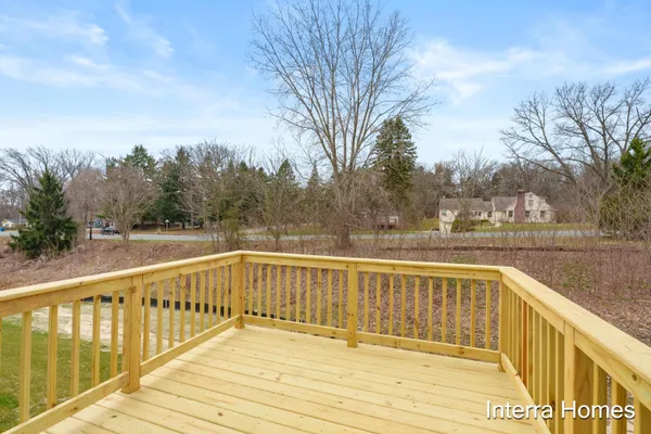 $379,900 | 1571 North Village Circle, Kalamazoo, MI 49009