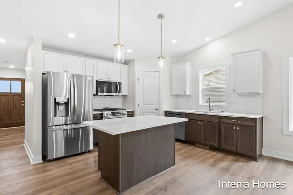 $379,900 | 1571 North Village Circle, Kalamazoo, MI 49009