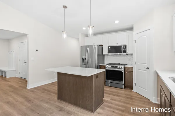 $379,900 | 1571 North Village Circle, Kalamazoo, MI 49009