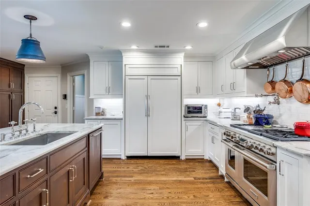 $2,650,000 | 6544 Valleybrook Drive, Dallas, TX 75254