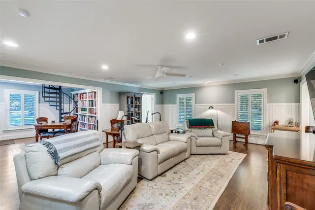 $2,650,000 | 6544 Valleybrook Drive, Dallas, TX 75254