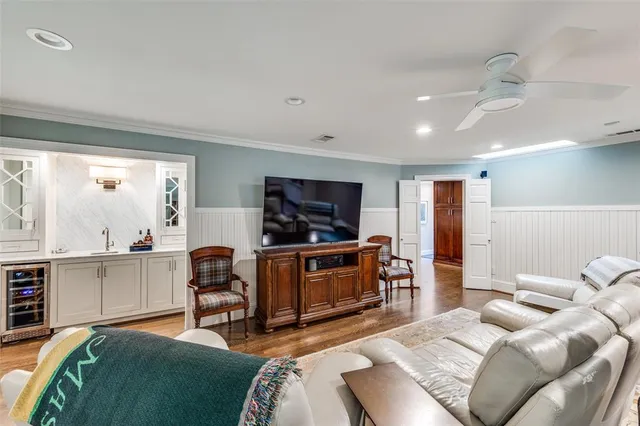 $2,650,000 | 6544 Valleybrook Drive, Dallas, TX 75254