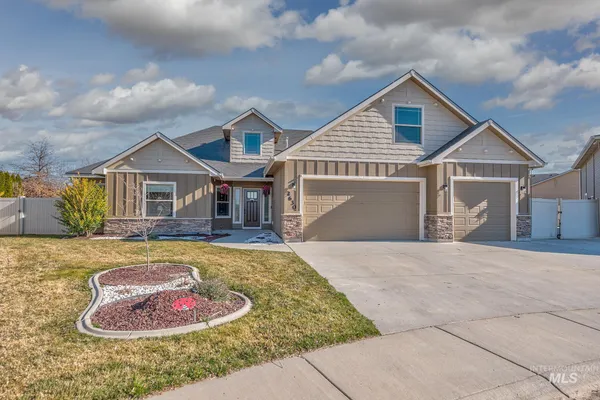 $750,000 | 2630 Dogwood Avenue, Fruitland, ID 83619
