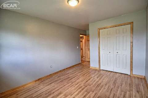 14265 Cole Road Linden, MI 48451 - Photo 18 of 26 20422614-17.JPG