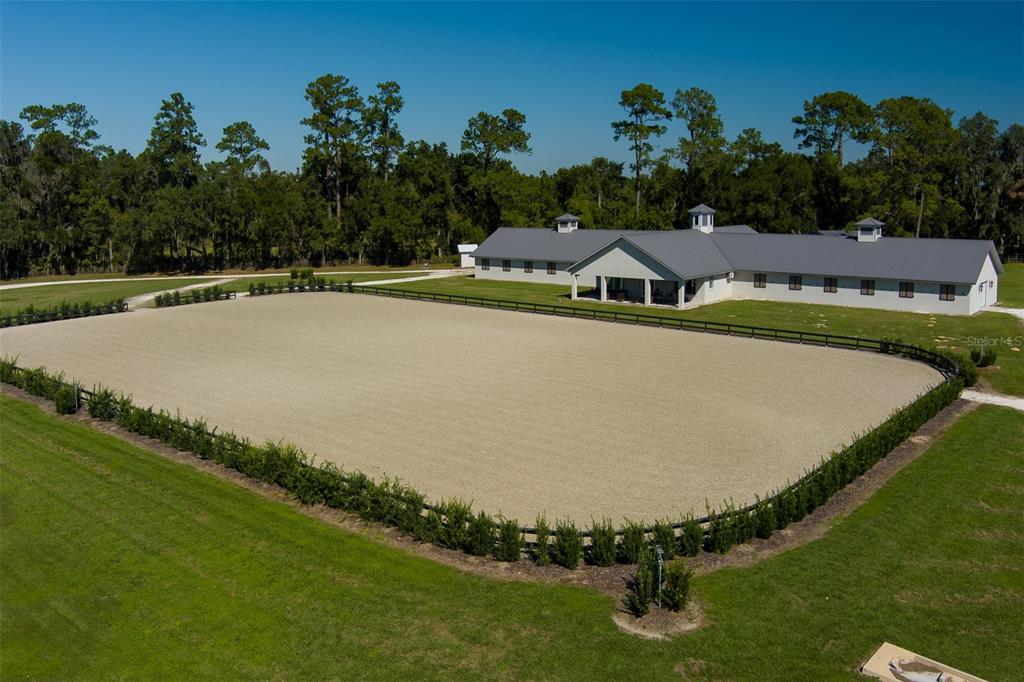 15225 Northwest 112th Place Road Morriston, FL 32668 - Photo 21 of 39 a view of a swimming pool with a yard