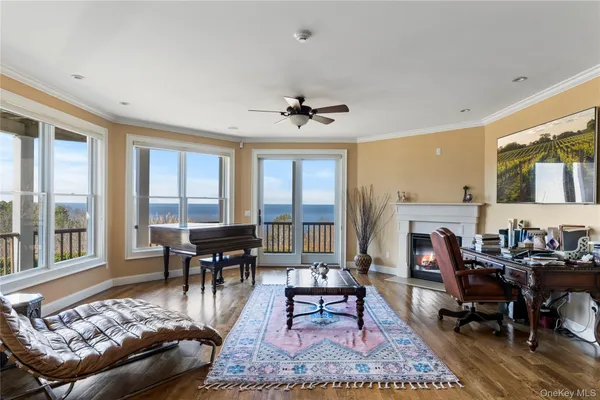 $3,499,000 | 3172 Sound Avenue, Riverhead, NY 11901