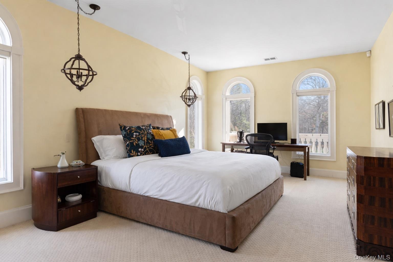 3172 Sound Avenue Riverhead, NY 11901 - Photo 22 of 49 Guest accommodations with plenty of light