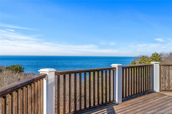 $3,499,000 | 3172 Sound Avenue, Riverhead, NY 11901