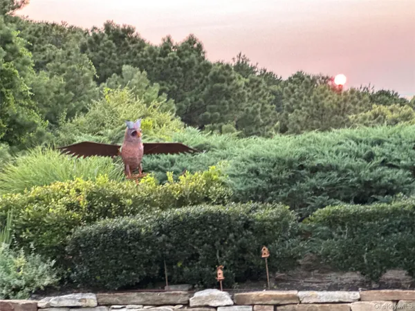 $3,499,000 | 3172 Sound Avenue, Riverhead, NY 11901