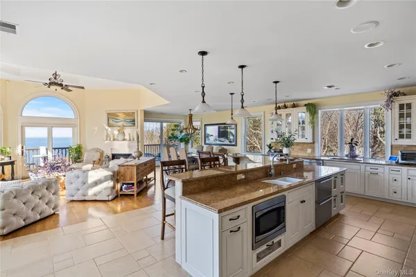 $3,499,000 | 3172 Sound Avenue, Riverhead, NY 11901