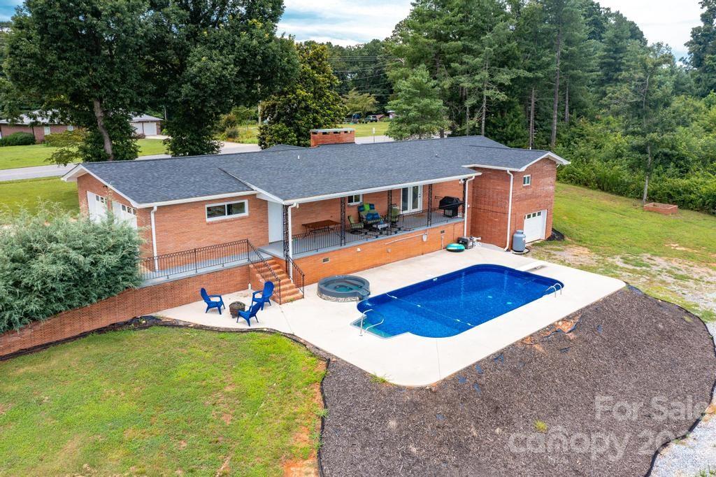 444 Mt Herman Road Hudson, NC 28638 - Photo 4 of 48 Gallery Image 4