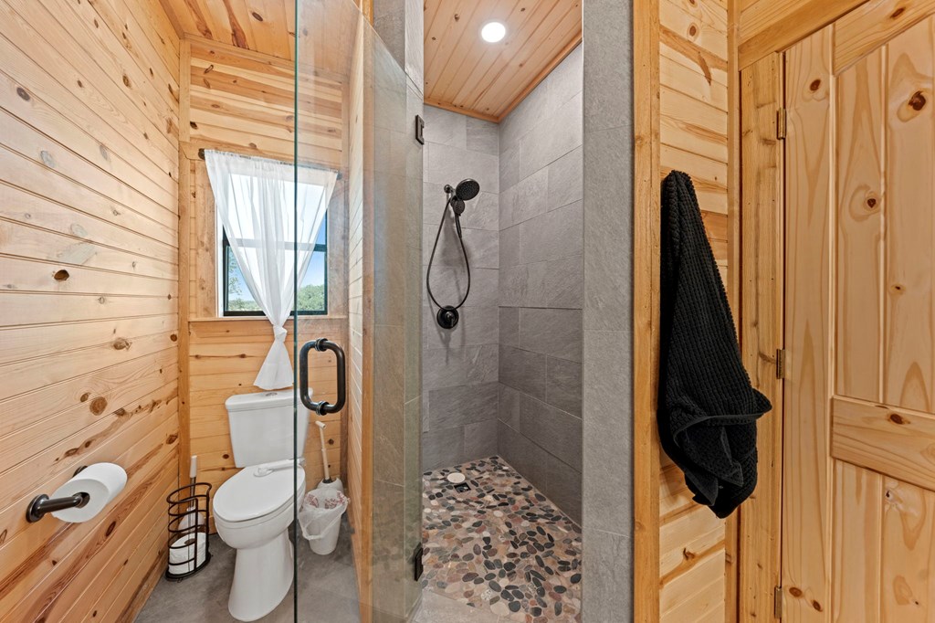 12995 Hackberry Road Rocksprings, TX 78880 - Photo 35 of 45