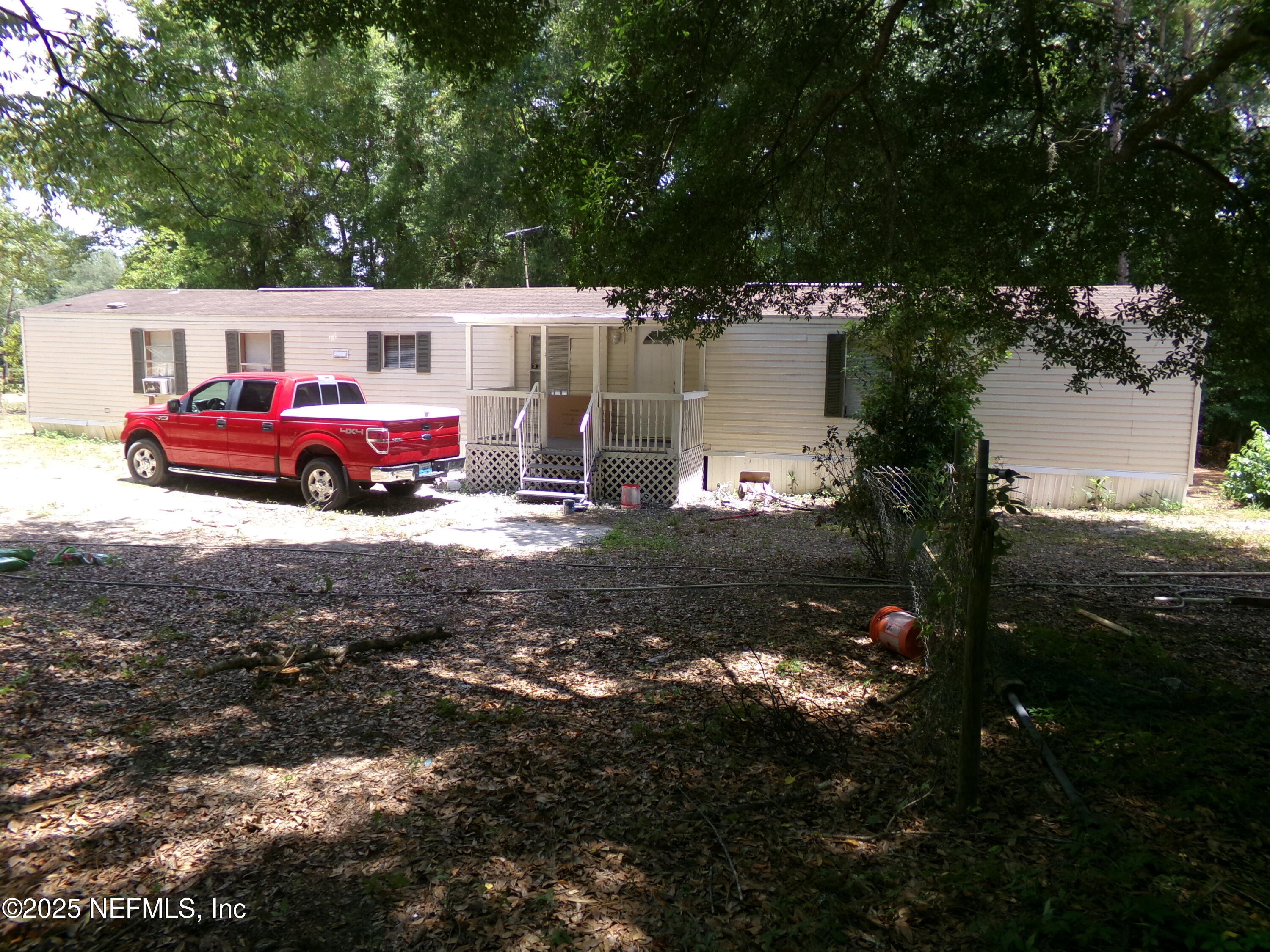 231 6th Way Interlachen, FL 32148 - Photo 1 of 20 100_0012 - Copy