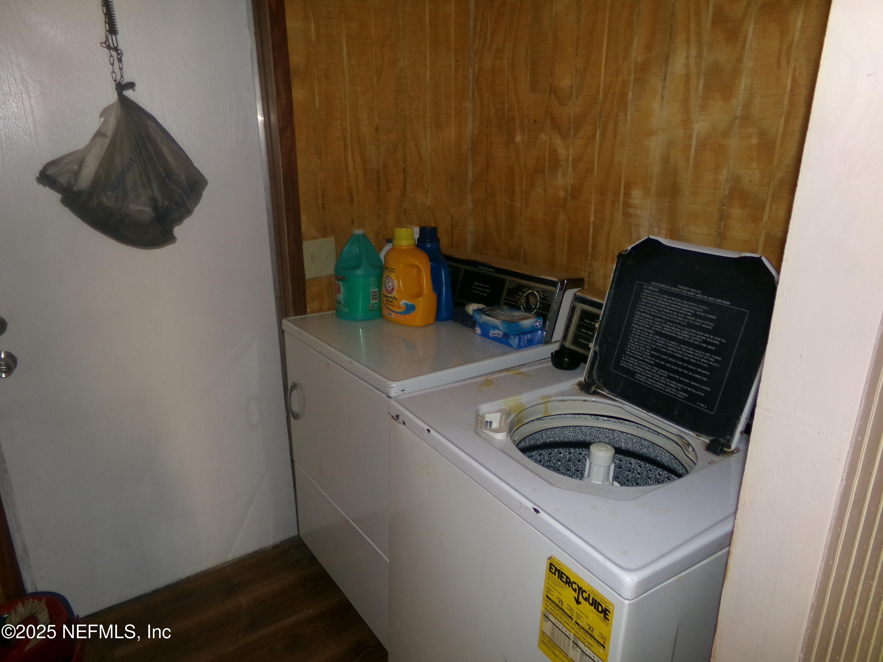 231 6th Way Interlachen, FL 32148 - Photo 11 of 20 100_0024 - Copy