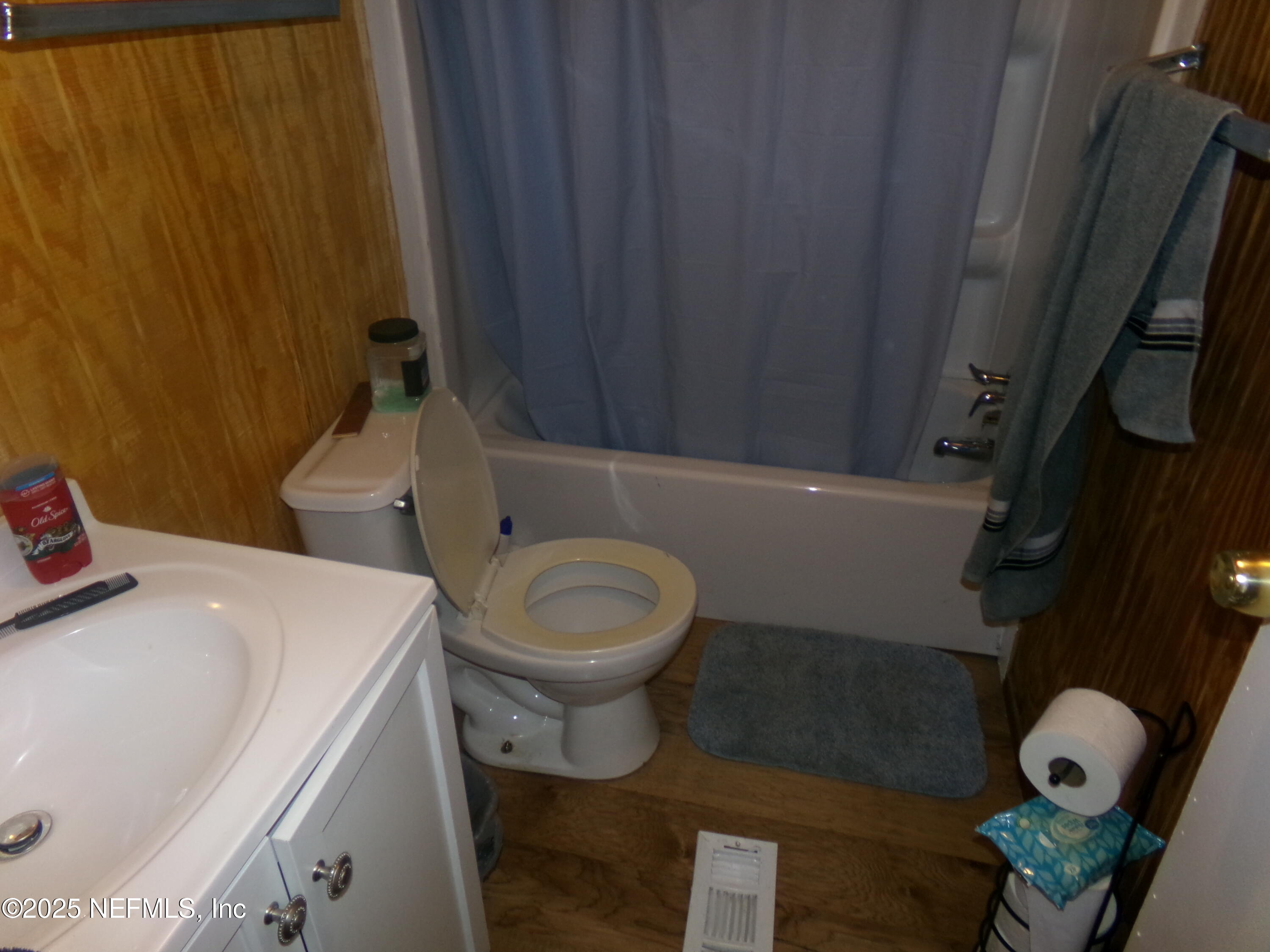 231 6th Way Interlachen, FL 32148 - Photo 7 of 20 100_0020 - Copy