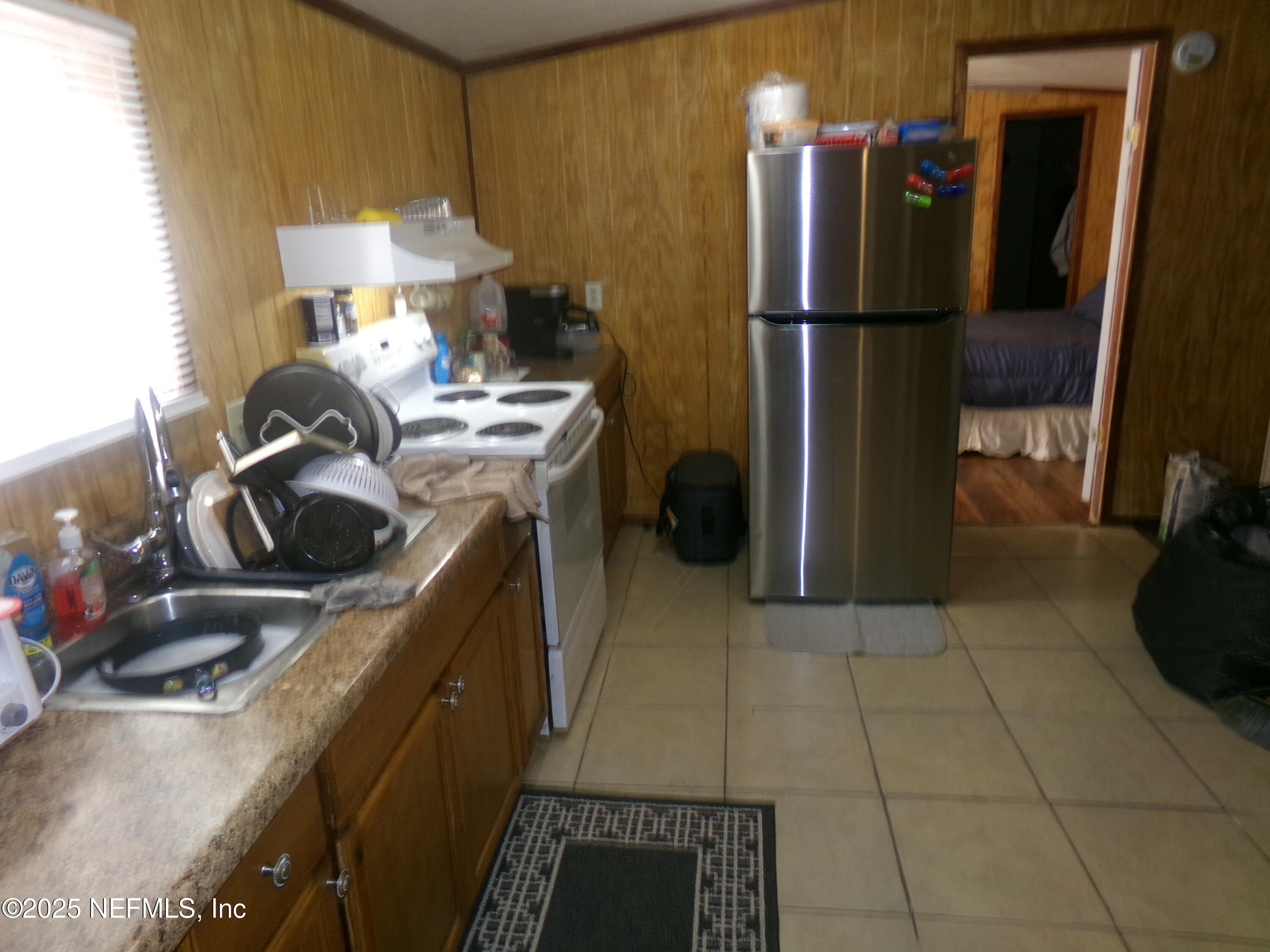231 6th Way Interlachen, FL 32148 - Photo 9 of 20 100_0022