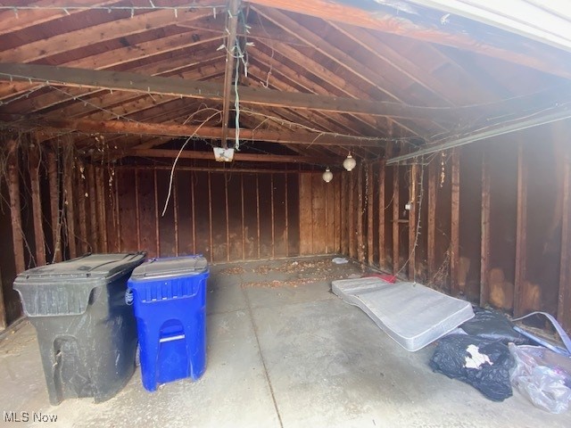 1843 Reyburn Road Cleveland, OH 44112 - Photo 38 of 39 Miscellaneous room with vaulted ceiling
